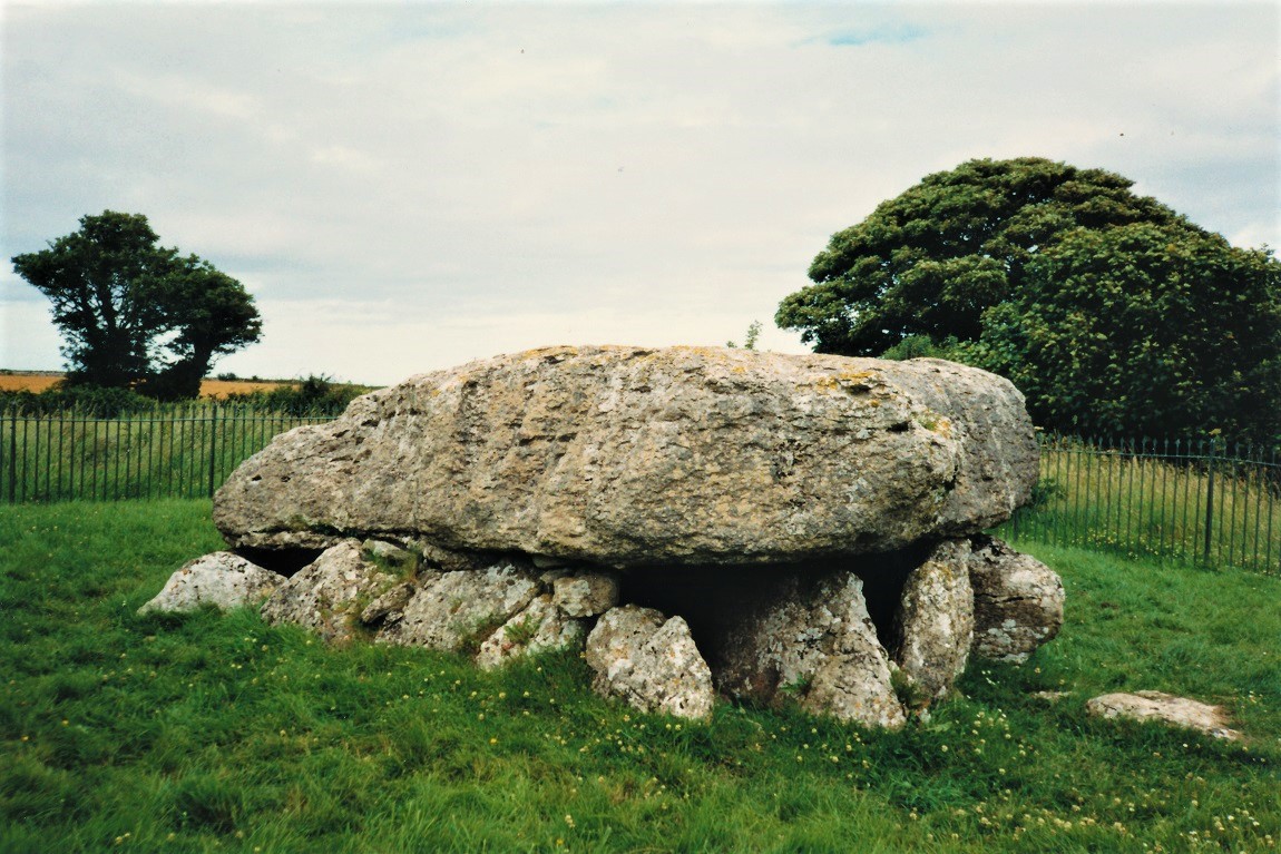 Lligwy Burial Chamber. Foto 1994