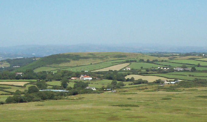 Hillfort can be seen from Arthur's Stone and ring cairns.