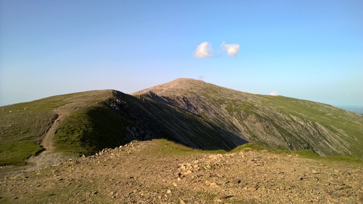 Carnedd Dafydd in the background with Carnedd Fach in between that and the peak on the left.