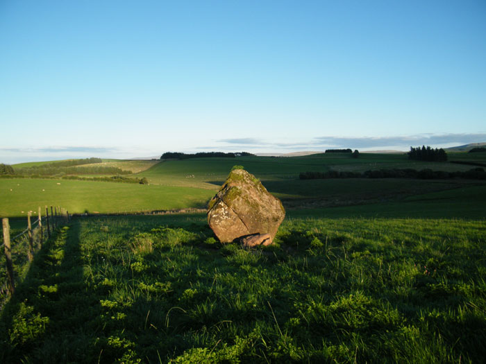 Looking South East. The late evening light bringing out the redness of the sandstone. This is a serious lump, about 7 feet tall and 4 feet wide. 